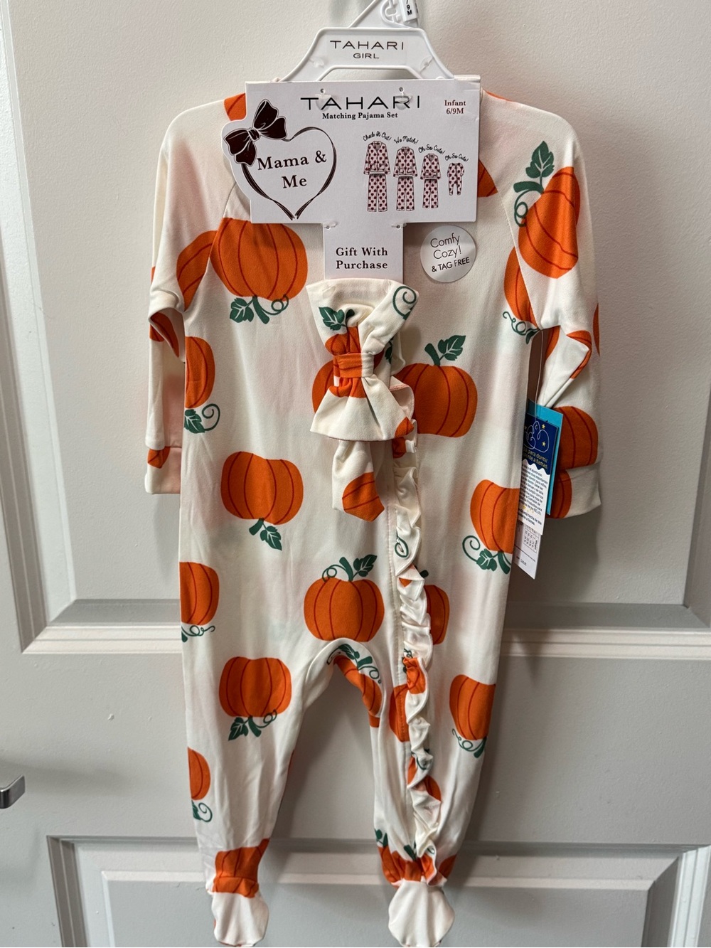 Tahari Baby Girl Mama & Me Pumpkin Pajamas Onesie 6/9M